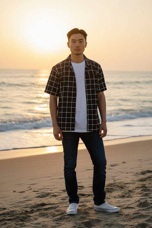 Pegador Branded Men’s White Checked Short Sleeve Button-Down Shirt